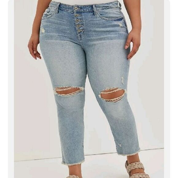 torrid Denim - Torrid Stovepipe Distressed Jeans Sz 28